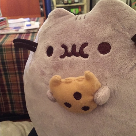 Meet your Posher, Heidi - Picture 7 of 8